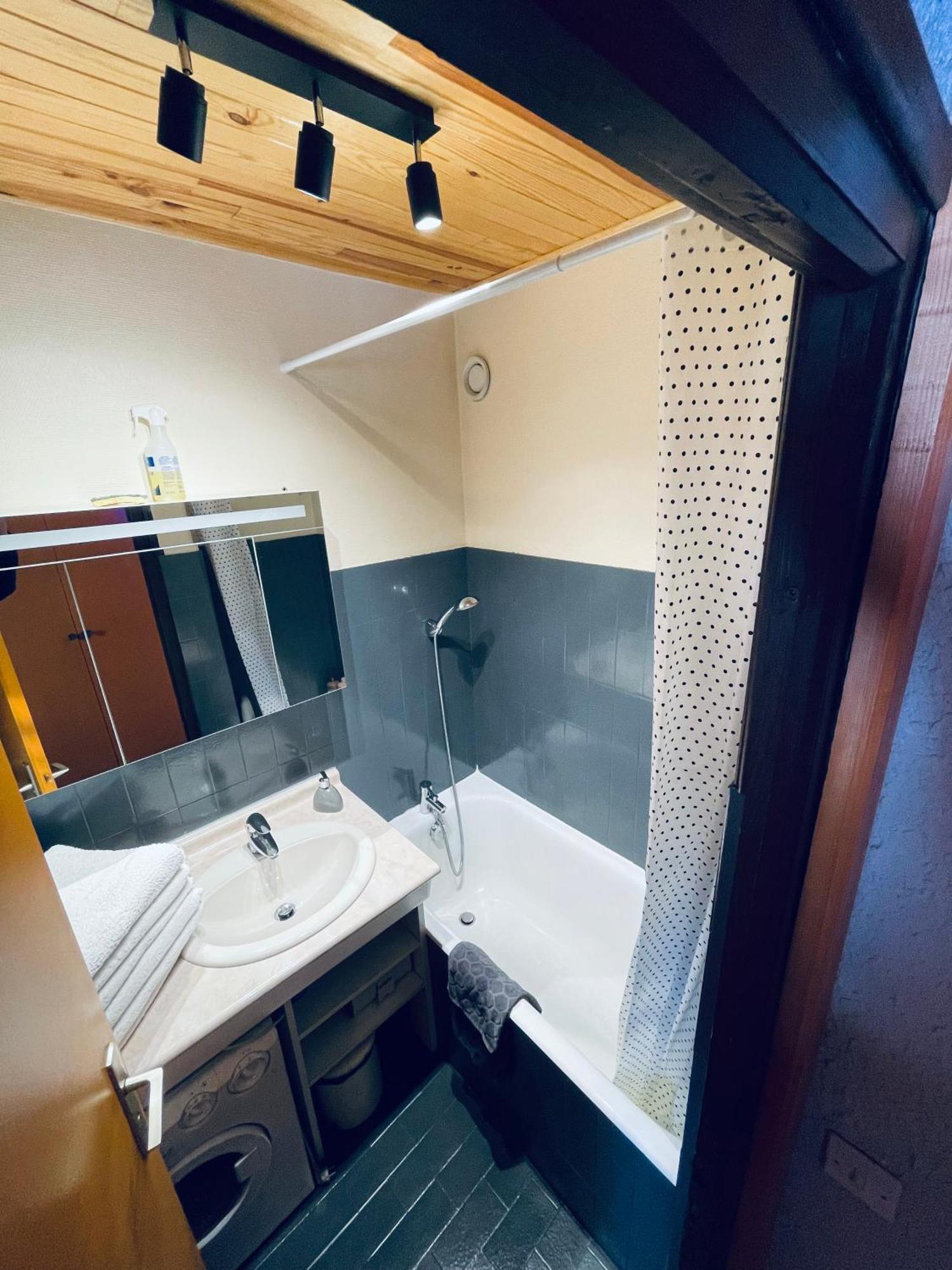 Appartement Plein Sud Cosy 6 Personnes Tres Bien Equipe ,Vue Splendide, Terrasse, Spacieux,Bien Situe, Randonnees,Ski Saint-Sorlin-dʼArves Eksteriør bilde